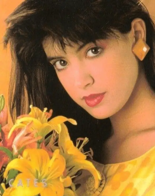 Why Phoebe Cates Disappeared from Hollywood