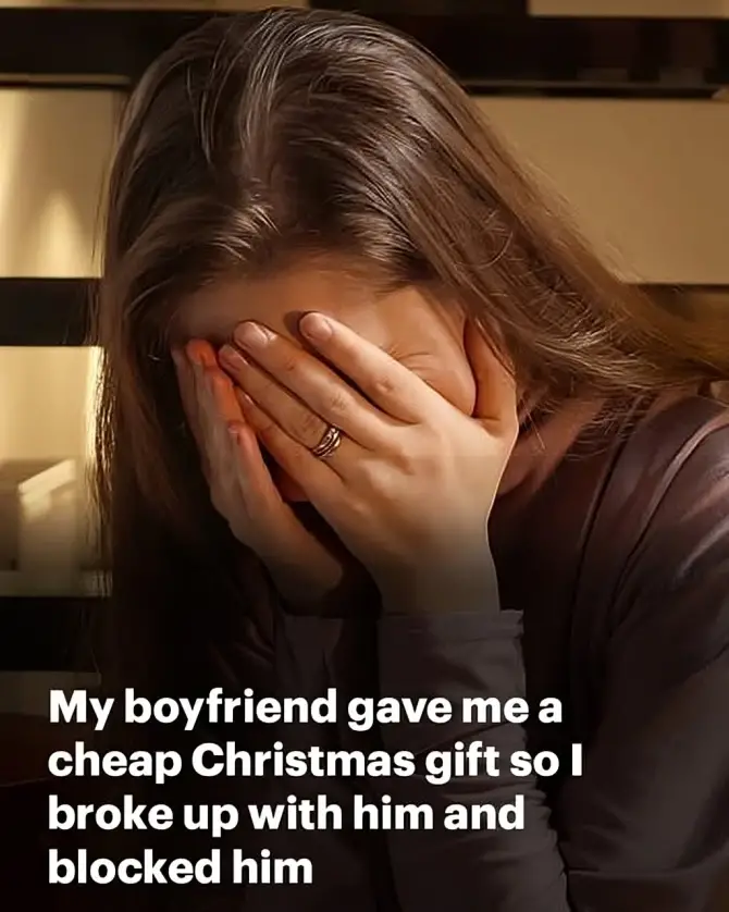 My boyfriend gave me a ‘crappy’ Christmas present of a cheap small wine bottle and said he also had a gift for me ‘in his pants’ – so I broke up with him and blocked him